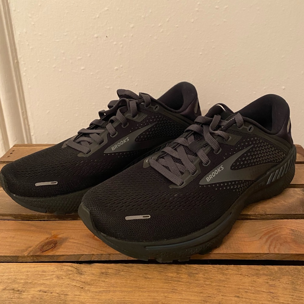 Brooks Adrenaline